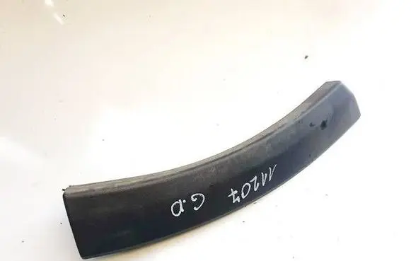 Ford Kuga I Rear arch trim 8V4117A898A