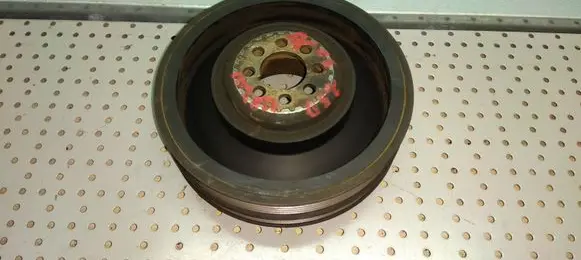 Audi A6 S6 C5 4B Crankshaft pulley 059105251