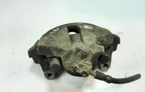 Volkswagen PASSAT CC Front brake caliper