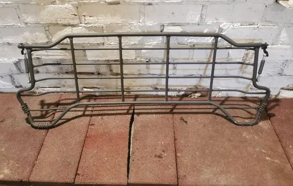 Volvo V70 Trunk grilles 9481274