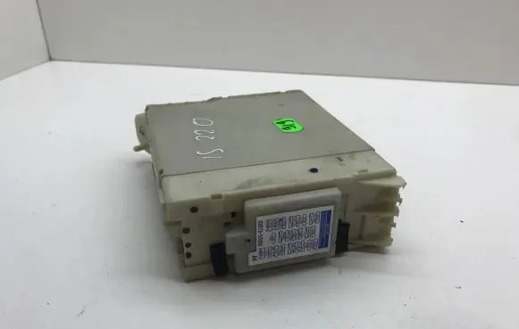 Lexus IS 220D-250-350 Fuse module 8273053050 7A090031 9478