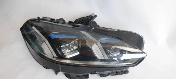 BMW 1 F70 Headlight/headlamp 5A32B52 L887653ZX11