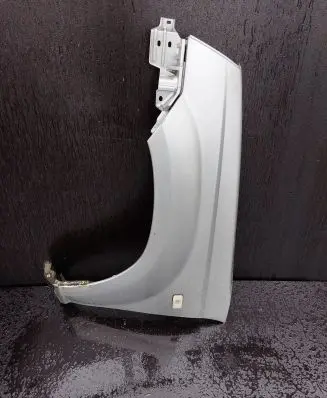 Nissan X-Trail T30 Fender