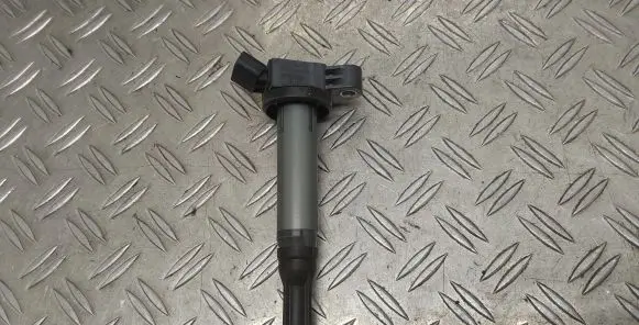 Toyota Sienna XL30 III High voltage ignition coil 90919A2004