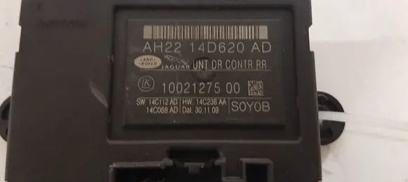 Jaguar XF X250 Door control unit/module AH2214D620AD 1002127500