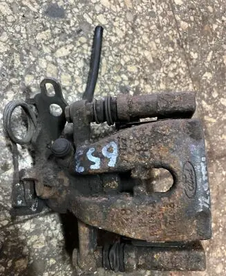Ford Mondeo MK IV Rear brake caliper