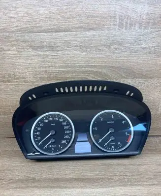 BMW 5 E60 E61 Speedometer (instrument cluster) 6983153 110080213