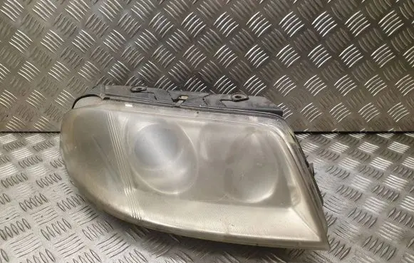 Volkswagen PASSAT B5.5 Headlight/headlamp 3B0941016AN