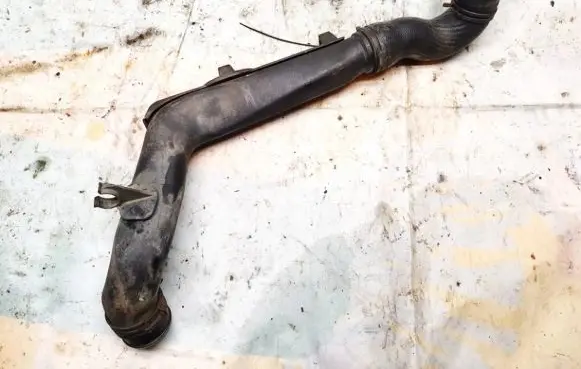 Volkswagen Golf IV Intercooler hose/pipe