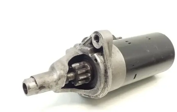 Audi A4 S4 B5 8D Starter motor 863240839 0001109021