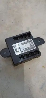 Jeep Grand Cherokee Door control unit/module 68245459AB