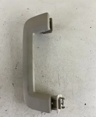 Land Rover Discovery 3 - LR3 Rear interior roof grab handle EDN000021 168000170