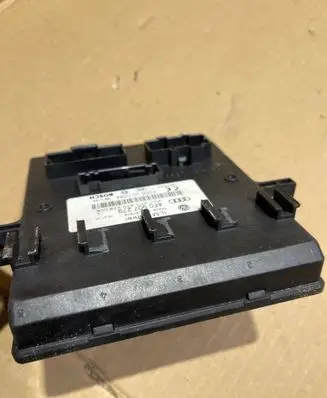 Audi A6 S6 C6 4F Comfort/convenience module 4F0907279 F005V00384