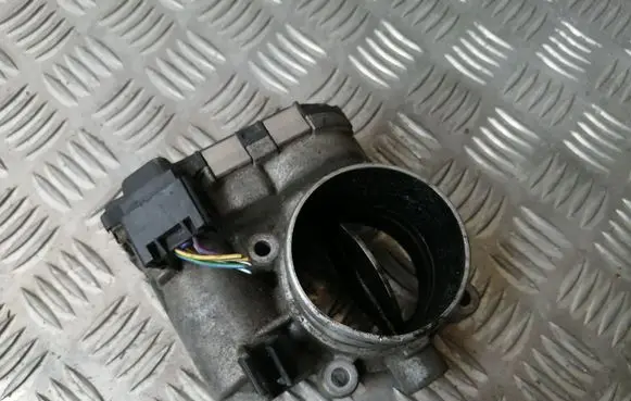 Volvo XC90 Throttle valve 31216665 0280750520