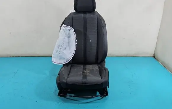 Peugeot 2008 II Front passenger seat IMPRK1542196
