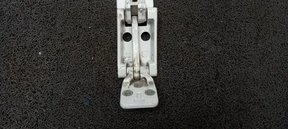 Mercedes-Benz Sprinter W906 Tailgate/trunk/boot hinge A9067400237