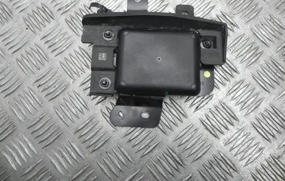 Distronic sensor radar