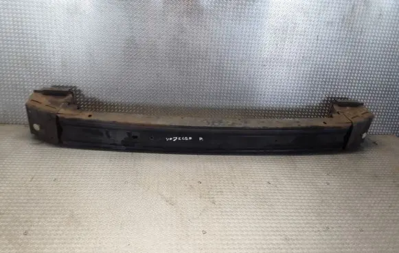 Chrysler Town & Country IV Front bumper cross member