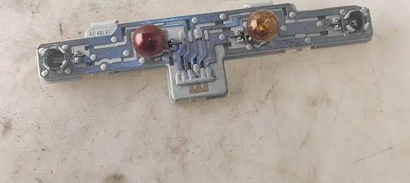 Opel Zafira B Tail light bulb cover holder 21722101