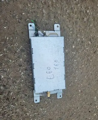 BMW 5 E60 E61 Aerial antenna amplifier 6953044 ER4002TY5 84216953044
