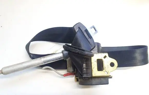Audi A4 S4 B5 8D Front seatbelt 8d0857706 566028000