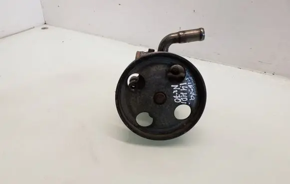 Ford Fiesta Power steering pump 2S6E3A133BA
