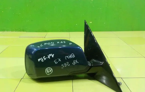 BMW X3 E83 Front door electric wing mirror 010790 XP265
