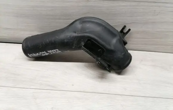 Ferrari 458 Air intake duct part 83352200