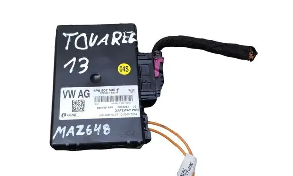 Volkswagen Touareg II Gateway control module 7P6907530F