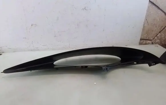 Toyota Previa (XR30, XR40) II Dashboard trim 5541128200