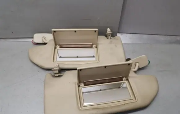 Volvo S60 Sun visor