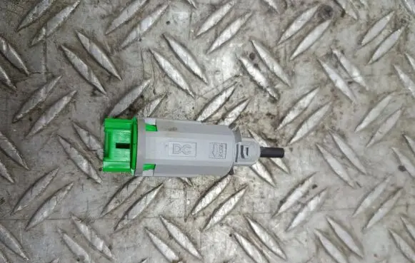 BMW 7 E65 E66 Fuse module A4535450009002 253201367RA