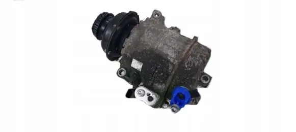 Volkswagen Golf VII Air conditioning (A/C) compressor (pump) 3Q0816803B