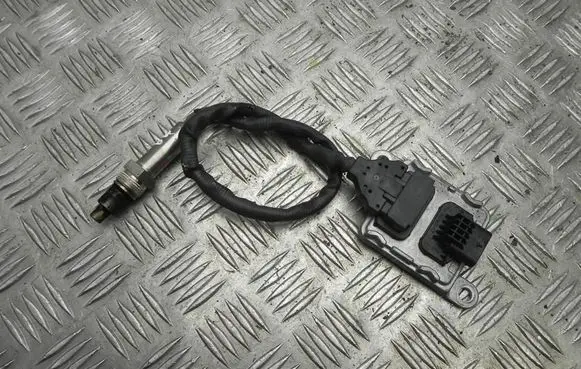 Mercedes-Benz Vito Viano W447 Lambda probe sensor A0009058011