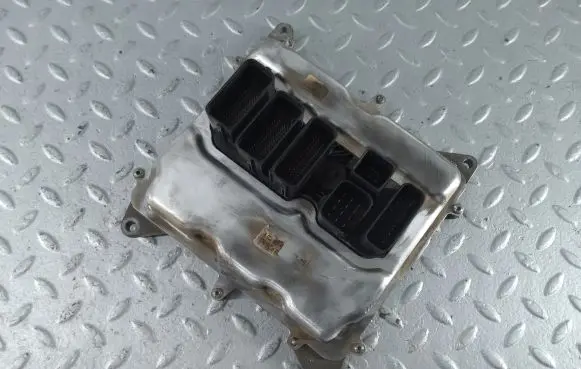 BMW 5 F10 F11 Engine control unit/module 8631689 12148631689