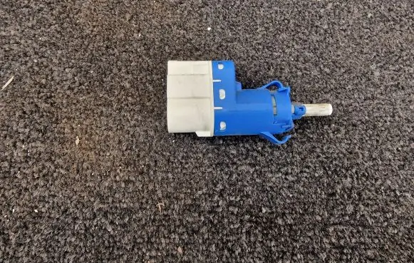 Volvo S80 Brake pedal sensor switch 3M5T9C872AC