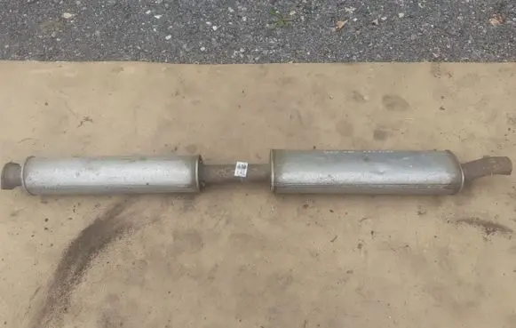 Volvo V70 Rear muffler/silencer tail pipe 9111WM 9281WM
