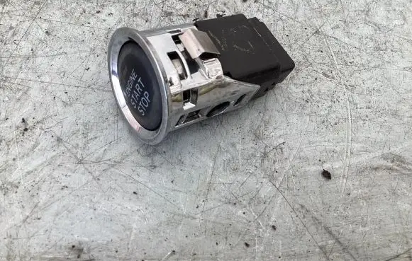 Engine start stop button switch