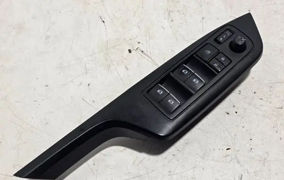 Toyota C-HR I Electric window control switch 84040F4020