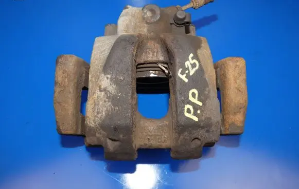BMW X3 F25 Front brake caliper