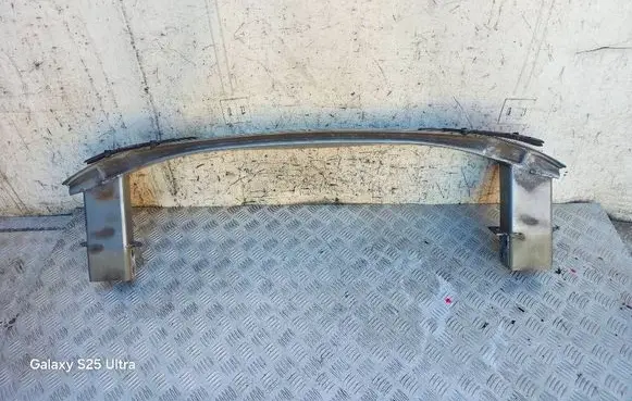 Opel Astra J Front bumper cross member 13287641 13287642 13259739