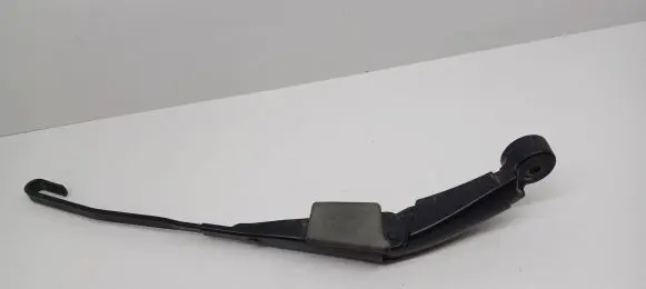 Honda CR-V Rear wiper blade arm SCAGRR 1678