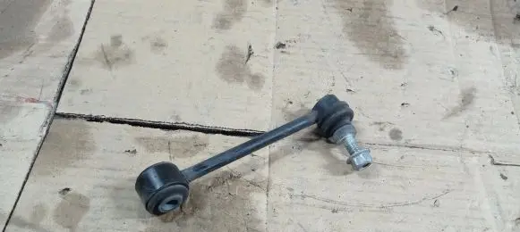Rear anti-roll bar/stabilizer link