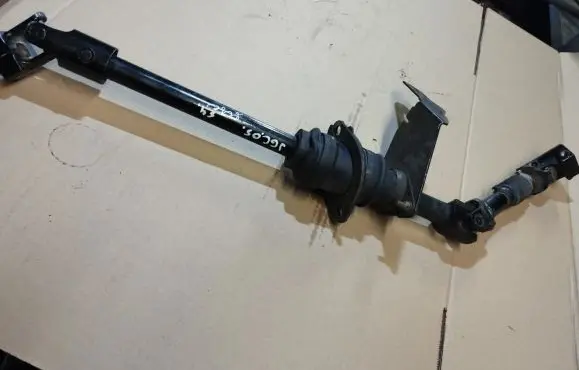 Jeep Grand Cherokee (WK) Steering column universal joint