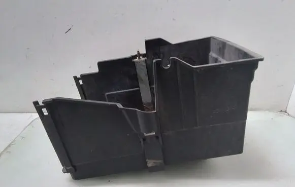 Ford Focus ST Battery box tray 