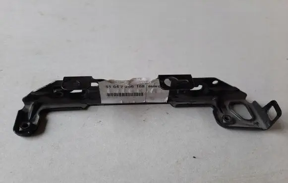 BMW 1 F20 F21 Radiator mount bracket 51647266168