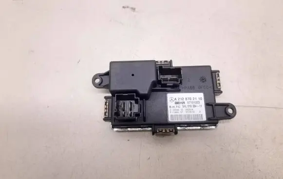 Mercedes-Benz E W212 Heater blower motor/fan resistor A2128702110 5HL01038411 V7191003