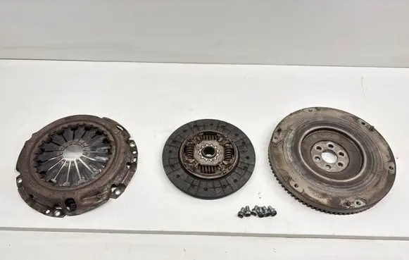 Toyota Auris 150 Clutch set kit NH12291 8A15