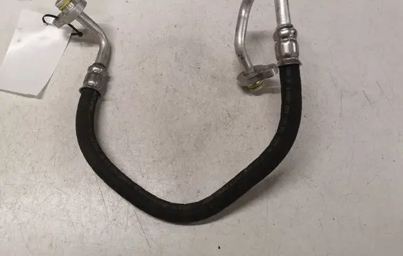 Volvo S90, V90 Air conditioning (A/C) pipe/hose