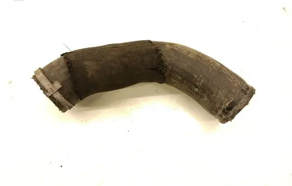 Intercooler hose/pipe